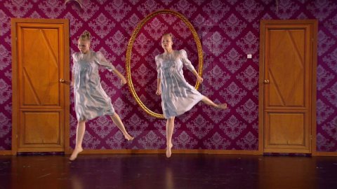 Танцы: Анастасия и Виктория Михайлец (выпуск 10)