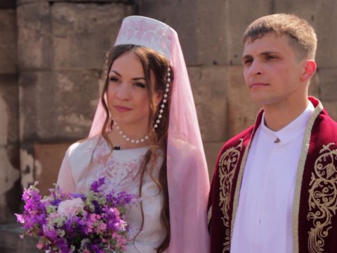Жанна пожени: Семен и Ирина в Армении