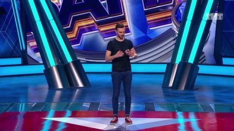 Comedy Баттл: Андрей Макаёнок — Об отце, его 25-летней жене и человечике на машинке