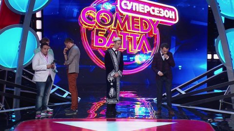Comedy Баттл. Суперсезон — Трио "Кризис Жанра", Акимжан и Сергеич (импровизация) 14.11.2014