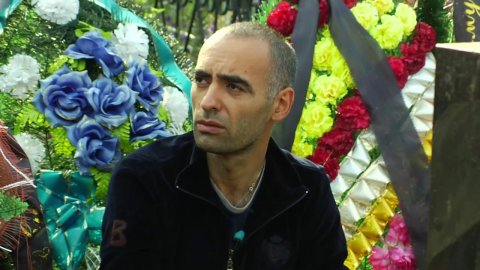 Экстрасенсы ведут расследование: Зираддин Рзаев — Смерть четырёх подростков (на кладбище)